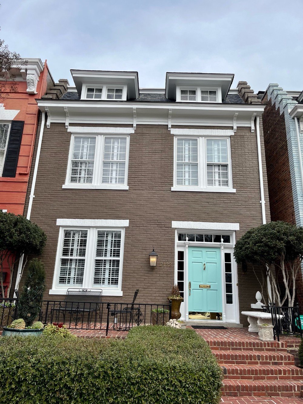 Exterior- Brick & Trim- The Fan