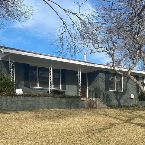 Exterior Brick Painting With White Trim