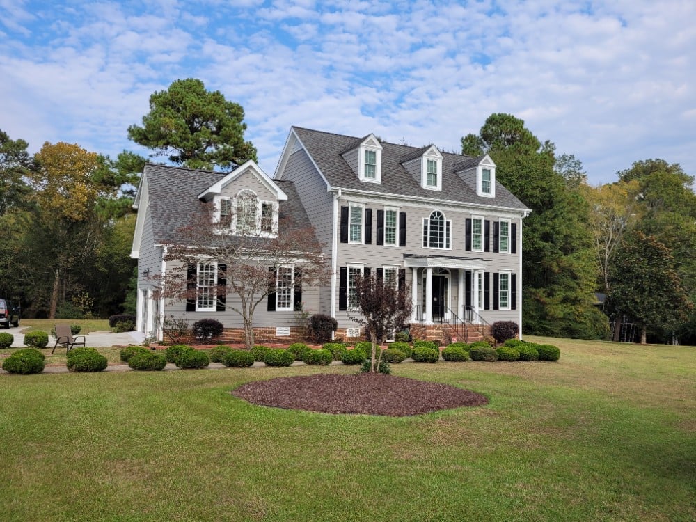 SW Repose Gray White Trim