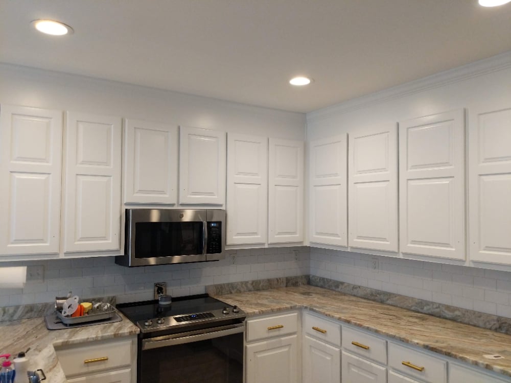 White Kitchen Cabinets