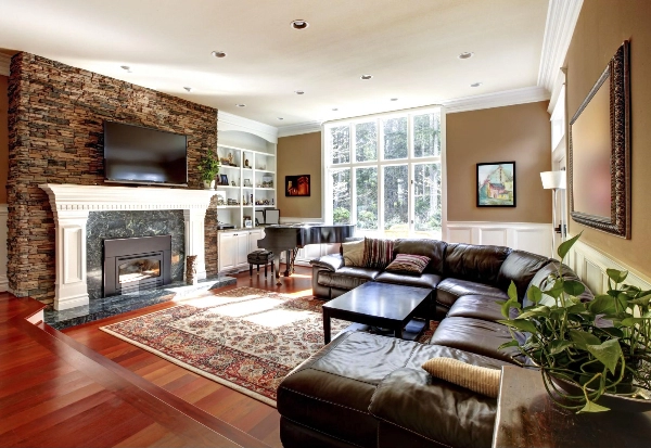 Living room image.
