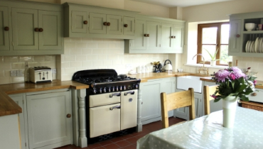 image of a kitchen